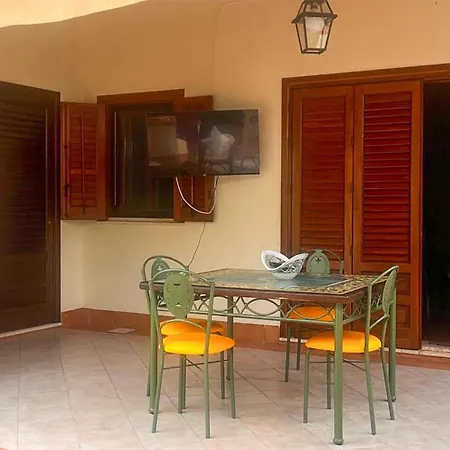 Holiday home Curreri Porto Palo